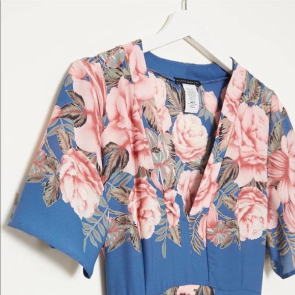 NWOT A Love Like You Floral Border Plunge Maxi - Picture 2 of 4